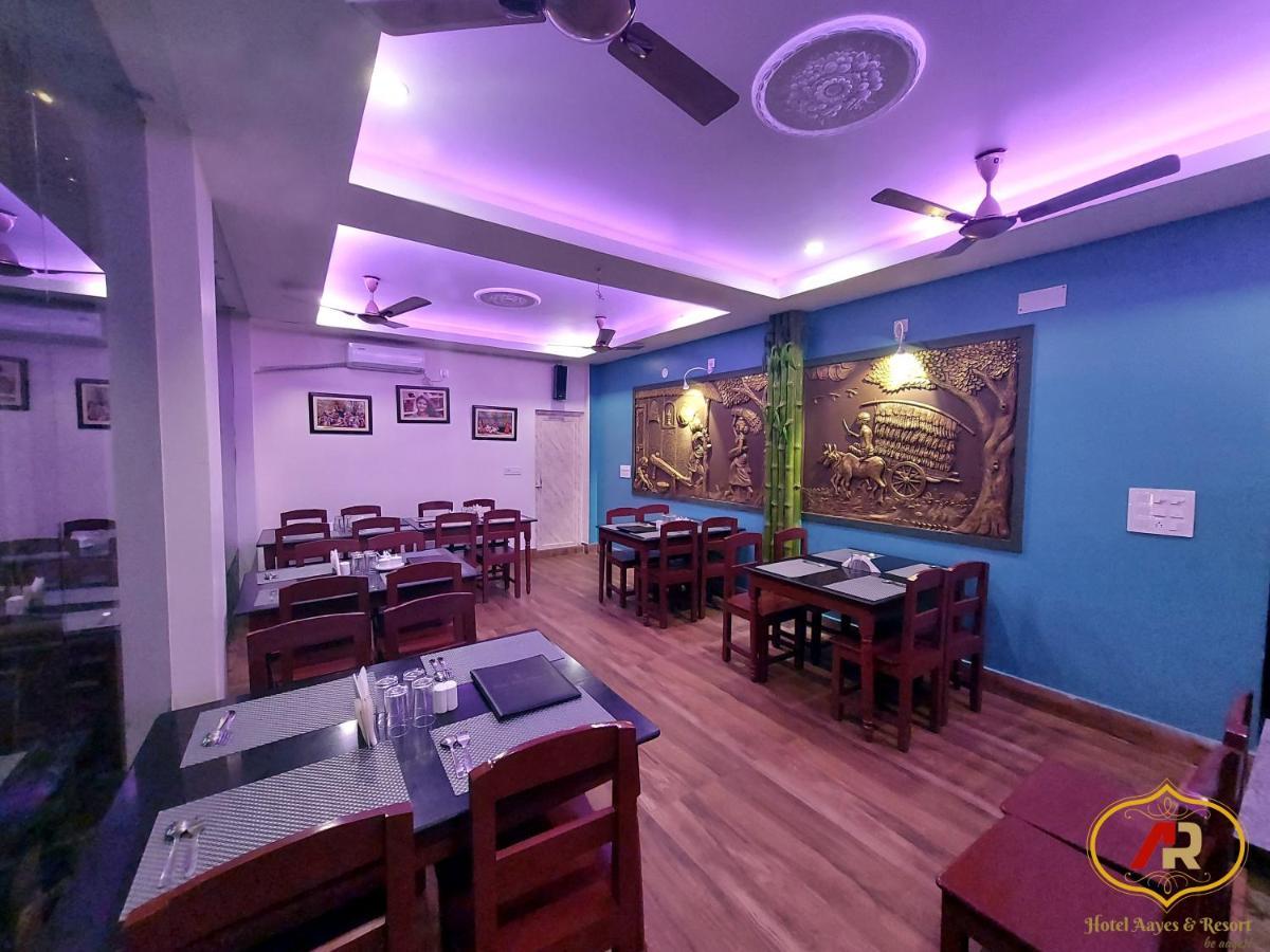 Hotel Aayes And Resort Shanti Niketan Exterior photo