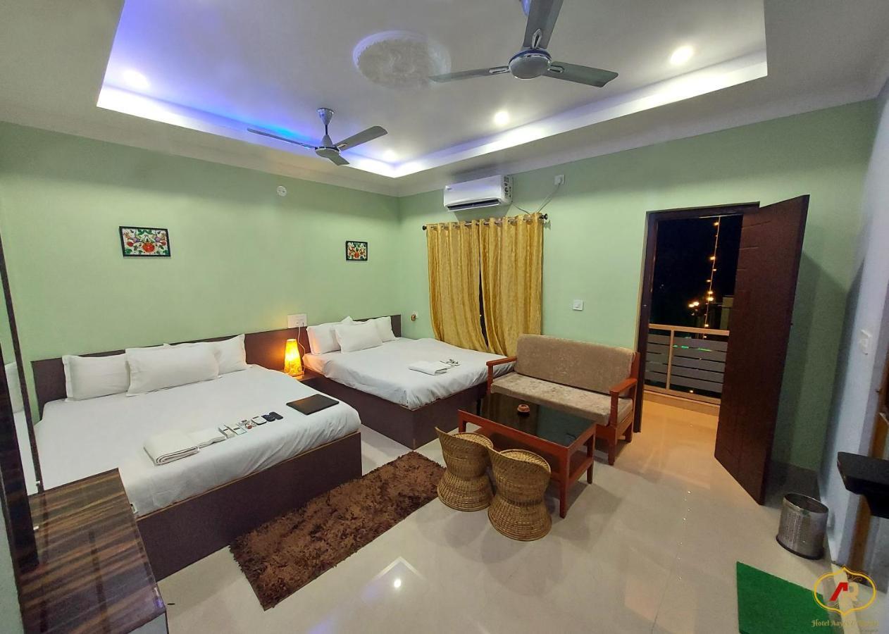Hotel Aayes And Resort Shanti Niketan Exterior photo